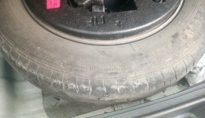 2017 Hyundai Creta SX PLUS AT 1.6 DIESEL, Diesel, Automatic, 1,48,124 km, tyre