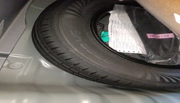 2024 Hyundai GRAND I10 NIOS SPORTZ 1.2 KAPPA VTVT, Petrol, Manual, 7,966 km, tyre