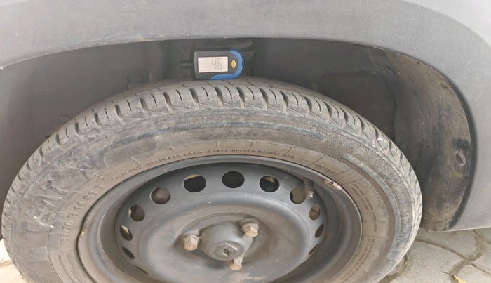 2022 Renault Kwid RXL 1.0, Petrol, Manual, 45,091 km, tyre