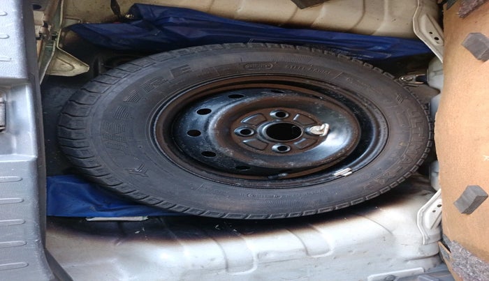 2013 Maruti Alto 800 LXI, Petrol, Manual, 31,656 km, tyre