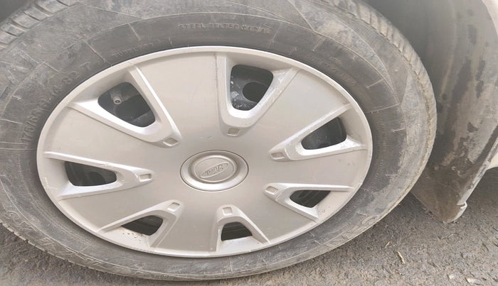 2012 Ford Fiesta ZXI 1.4 DIESEL, Diesel, Manual, 10,066 km, tyre