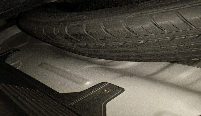 2018 Hyundai Creta SX 1.6 PETROL, Petrol, Manual, 64,137 km, tyre