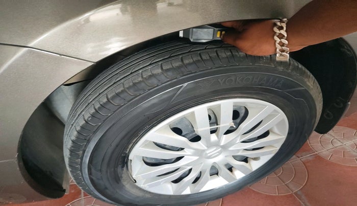 2021 Maruti Dzire VXI, Petrol, Manual, 38,315 km, tyre