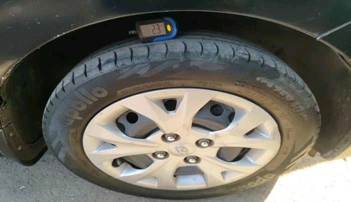 2013 Hyundai Grand i10 MAGNA 1.1 CRDI, Diesel, Manual, 97,886 km, tyre