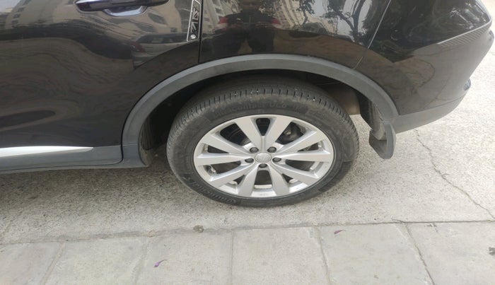 2022 MG ASTOR SUPER EX 1.5 MT, Petrol, Manual, 44,611 km, tyre