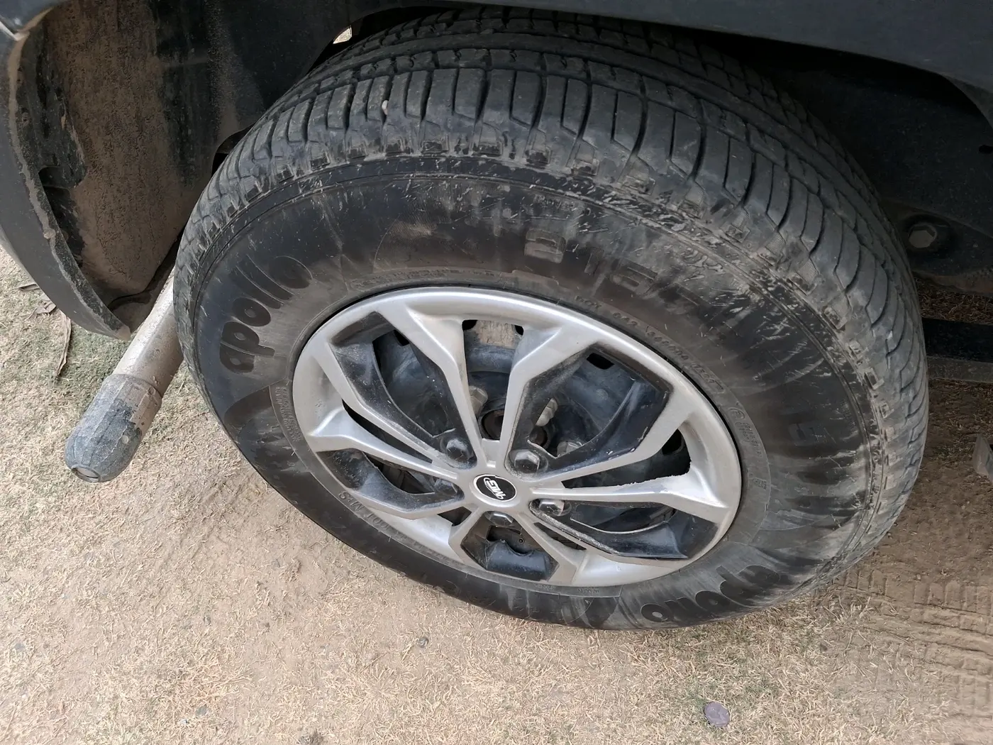 2023 Mahindra BOLERO NEO N 8, Diesel, Manual, 15,528 km, tyre