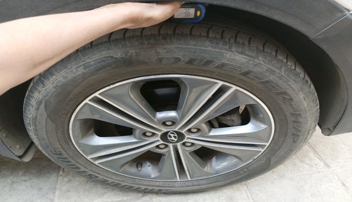 2017 Hyundai Creta SX PLUS 1.6 PETROL DUAL TONE, Petrol, Manual, 79,803 km, tyre