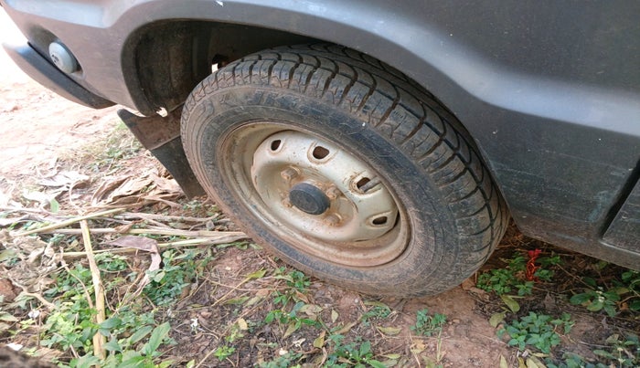 2012 Maruti OMNI E 8 STR, Petrol, Manual, 56,795 km, tyre