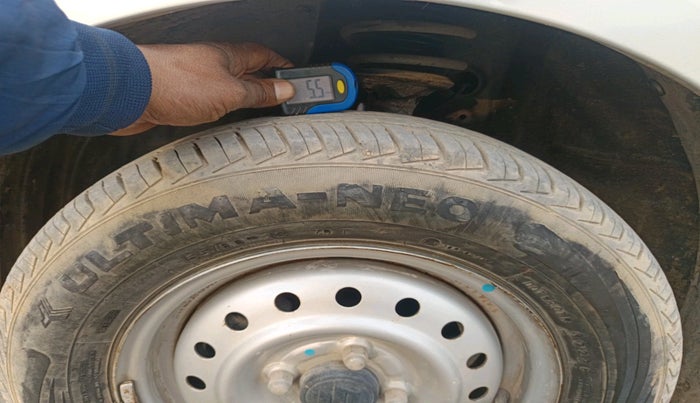 2022 Maruti New Wagon-R LXI 1.0, Petrol, Manual, 8,338 km, tyre