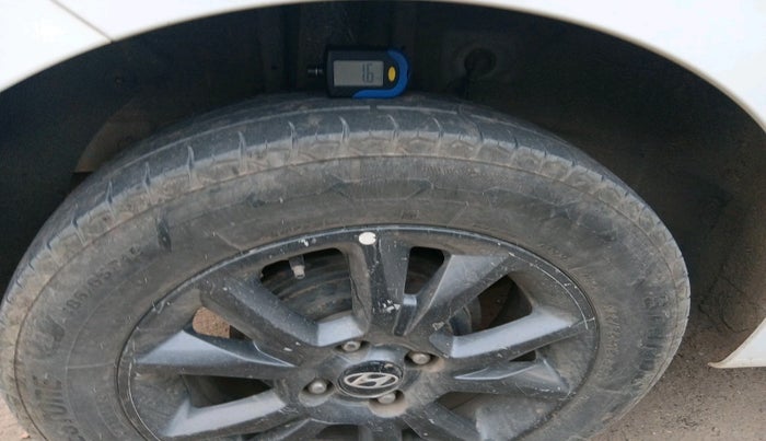 2019 Hyundai Elite i20 SPORTZ PLUS 1.2, Petrol, Manual, 84,946 km, tyre