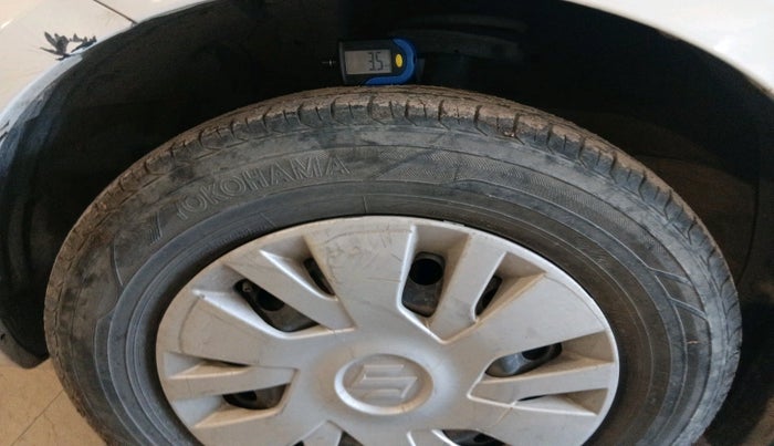 2013 Maruti Swift VXI, Petrol, Manual, 78,516 km, tyre