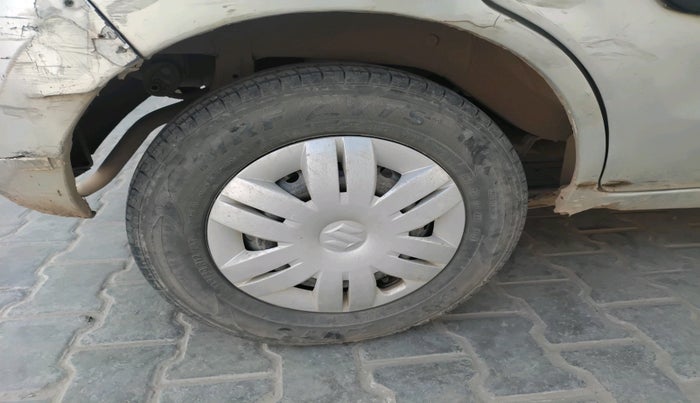 2013 Maruti Alto 800 LXI, Petrol, Manual, 1,09,567 km, tyre