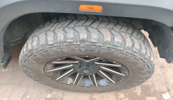 2022 Mahindra Thar LX D AT 4WD HT, Diesel, Automatic, 44,300 km, tyre