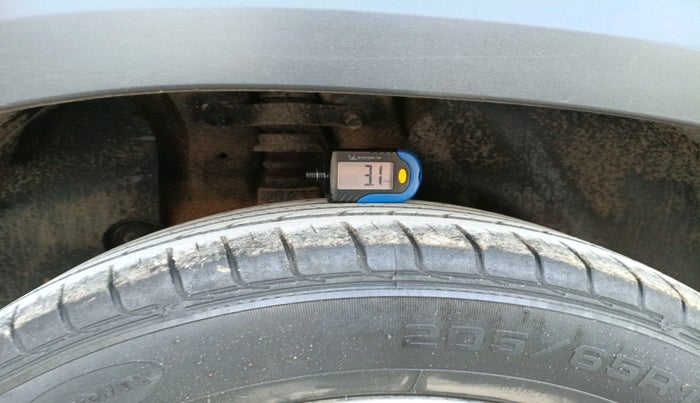 2023 KIA SELTOS HTK 1.5 DIESEL IMT, Diesel, Manual, 35,109 km, tyre