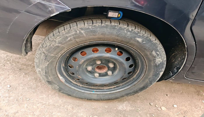 2020 Maruti Ertiga VXI CNG, Petrol, Manual, 1,50,173 km, tyre