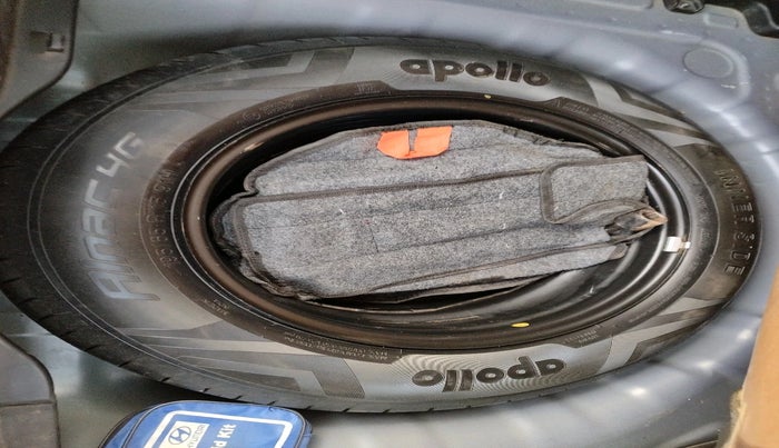 2019 Hyundai VENUE SX(O) 1.4 CRDI, Diesel, Manual, 1,36,001 km, tyre