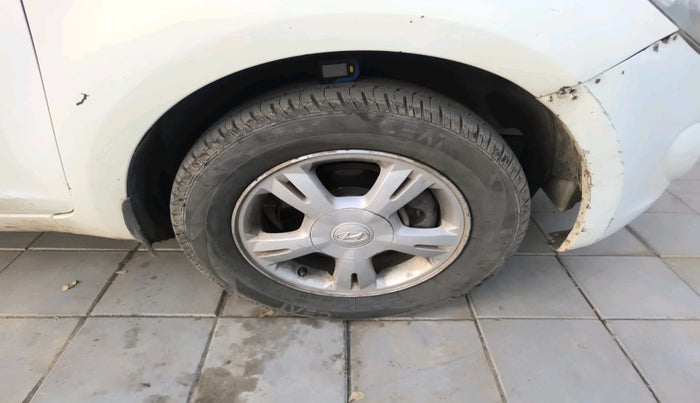 2011 Hyundai i20 SPORTZ 1.4 CRDI, Diesel, Manual, 1,43,271 km, tyre