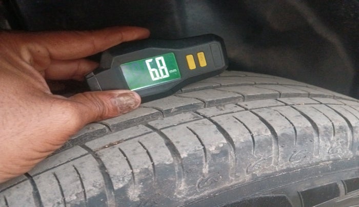 2024 Maruti BREZZA LXI, Petrol, Manual, 525 km, tyre