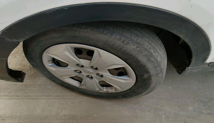 2019 Hyundai Creta E PLUS 1.4 DIESEL, Diesel, Manual, 1,81,179 km, tyre