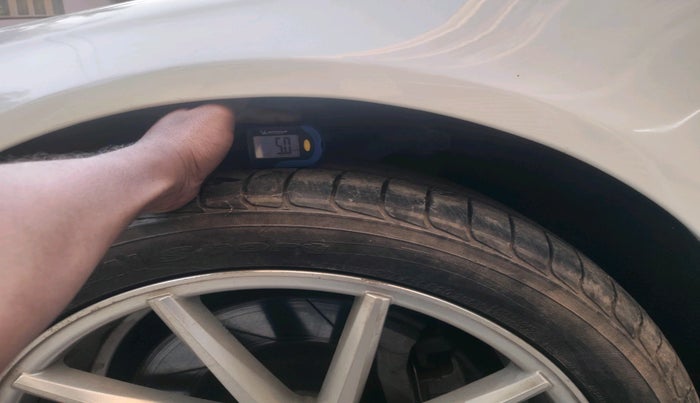 2010 Audi A8L W12 QUATTRO, Petrol, Automatic, 45,657 km, tyre