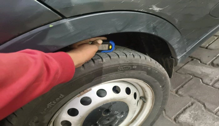 2021 Tata NEXON XE PETROL, Petrol, Manual, 55,351 km, tyre