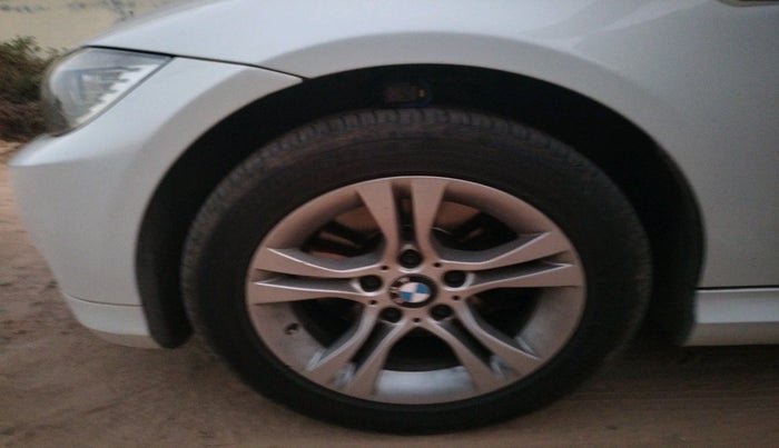 2012 BMW 3 Series 320d, Diesel, Automatic, 81,301 km, tyre