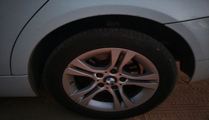 2012 BMW 3 Series 320d, Diesel, Automatic, 81,301 km, tyre