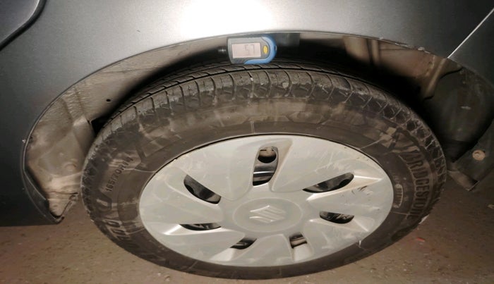 2017 Maruti Celerio VXI CNG, Petrol, Manual, 1,34,080 km, tyre