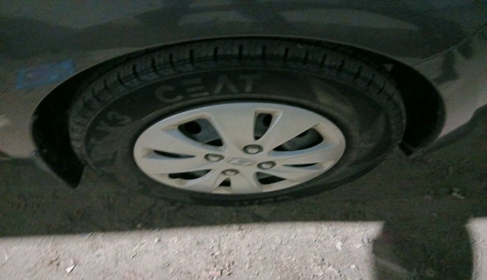 2010 Hyundai i10 SPORTZ 1.2, Petrol, Manual, 58,588 km, tyre