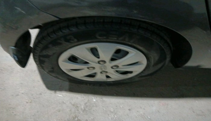 2010 Hyundai i10 SPORTZ 1.2, Petrol, Manual, 58,588 km, tyre