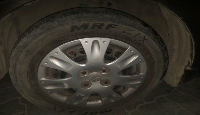 2016 Honda Amaze 1.2L I-VTEC S, Petrol, Manual, 91,437 km, tyre