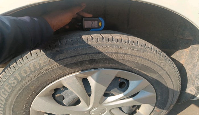 2019 Maruti Swift VXI, Petrol, Manual, 28,931 km, tyre