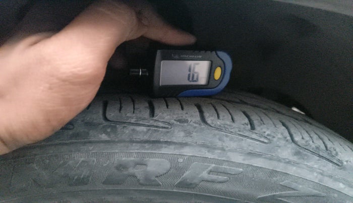 2018 Tata TIGOR XT PETROL, Petrol, Manual, 37,807 km, tyre