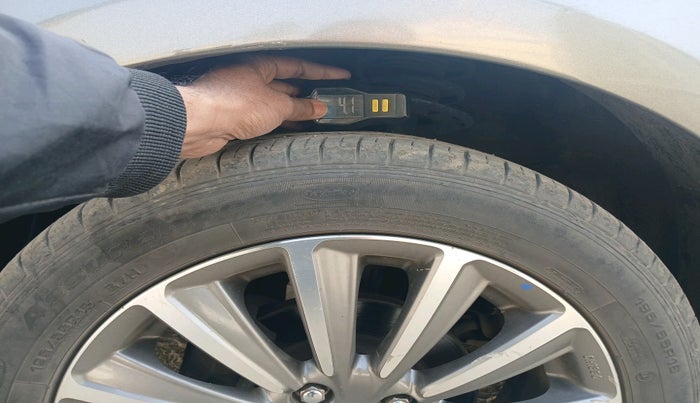 2021 Maruti Ciaz ALPHA  AT 1.5 SHVS PETROL, Petrol, Automatic, 46,434 km, tyre