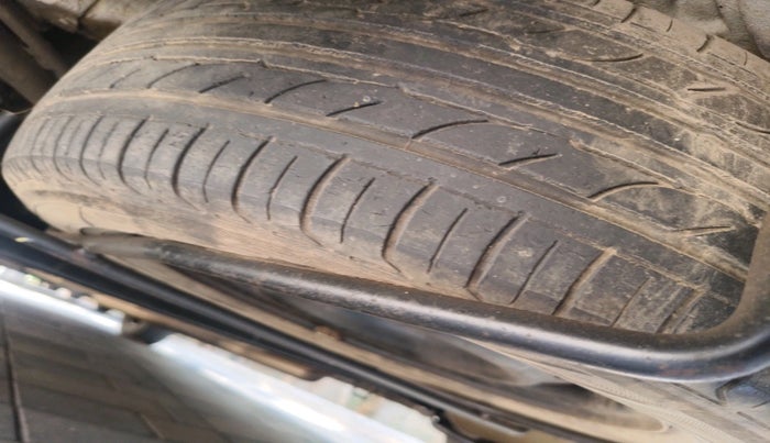 2017 Maruti Ertiga VDI SHVS, Diesel, Manual, 1,20,661 km, tyre