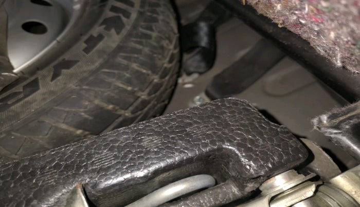 2014 Maruti Wagon R 1.0 LXI, Petrol, Manual, 47,734 km, tyre