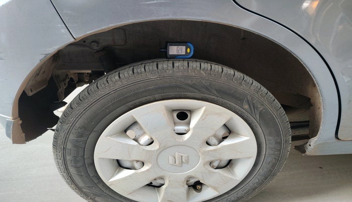 2014 Maruti Wagon R 1.0 LXI, Petrol, Manual, 47,734 km, tyre