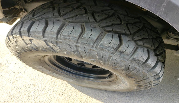 2017 Mahindra Thar CRDE 4X4 AC, Diesel, Manual, 99,015 km, tyre