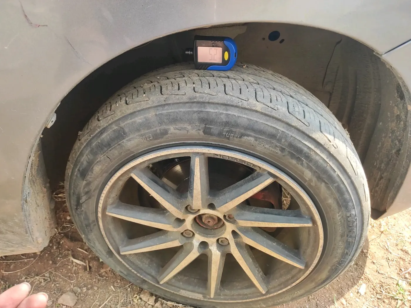 2015 Maruti Wagon R 1.0 VXI AMT, Petrol, Automatic, 95,906 km, tyre