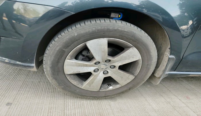 2020 Skoda Rapid 1.0 AMBITION TSI MT, Petrol, Manual, 81,002 km, tyre