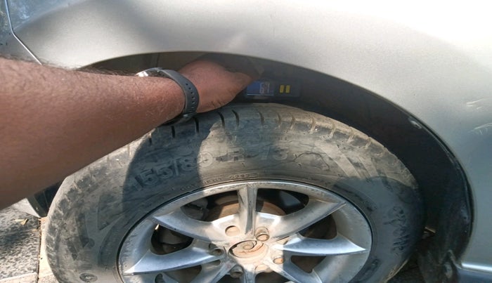 2010 Maruti A Star VXI, Petrol, Manual, 1,00,210 km, tyre