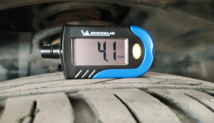 2022 Jeep Compass NIGHT EAGLE (O) 2.0 DIESEL, Diesel, Manual, 30,168 km, tyre