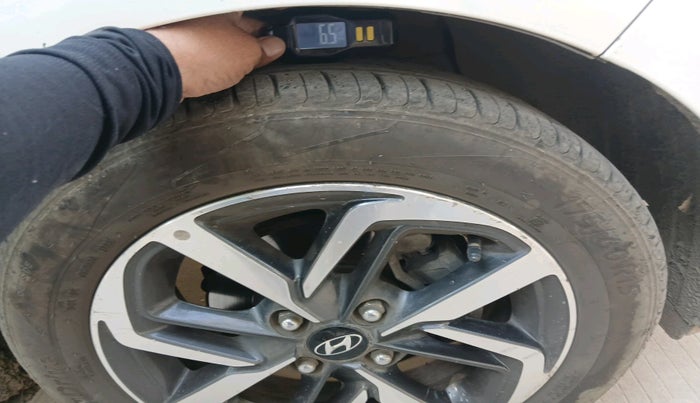 2021 Hyundai GRAND I10 NIOS ASTA AMT 1.2 KAPPA VTVT, Petrol, Automatic, 63,602 km, tyre