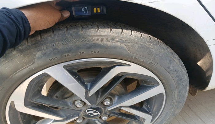 2021 Hyundai GRAND I10 NIOS ASTA AMT 1.2 KAPPA VTVT, Petrol, Automatic, 63,602 km, tyre