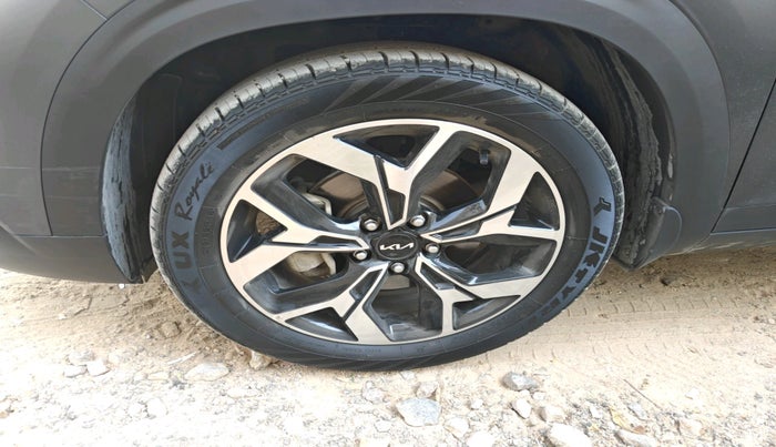 2023 KIA SELTOS  X LINE 1.5 TURBO PETROL DCT, Petrol, Automatic, 17,414 km, tyre