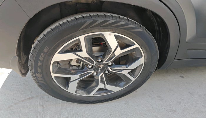 2023 KIA SELTOS  X LINE 1.5 TURBO PETROL DCT, Petrol, Automatic, 17,414 km, tyre