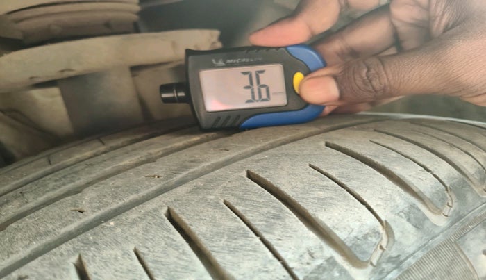 2023 Mercedes Benz GLA Class 200, Petrol, Automatic, 10,000 km, tyre