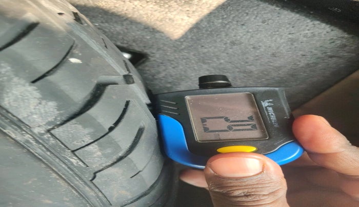 2023 Mercedes Benz GLA Class 200, Petrol, Automatic, 10,000 km, tyre