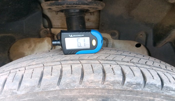 2014 Ford Ecosport TREND 1.5L PETROL, Petrol, Manual, 1,05,514 km, tyre