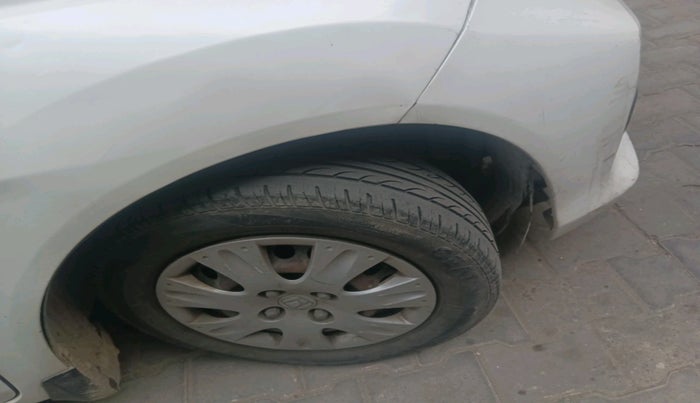 2016 Honda Amaze 1.2L I-VTEC SX, Petrol, Manual, 54,104 km, tyre